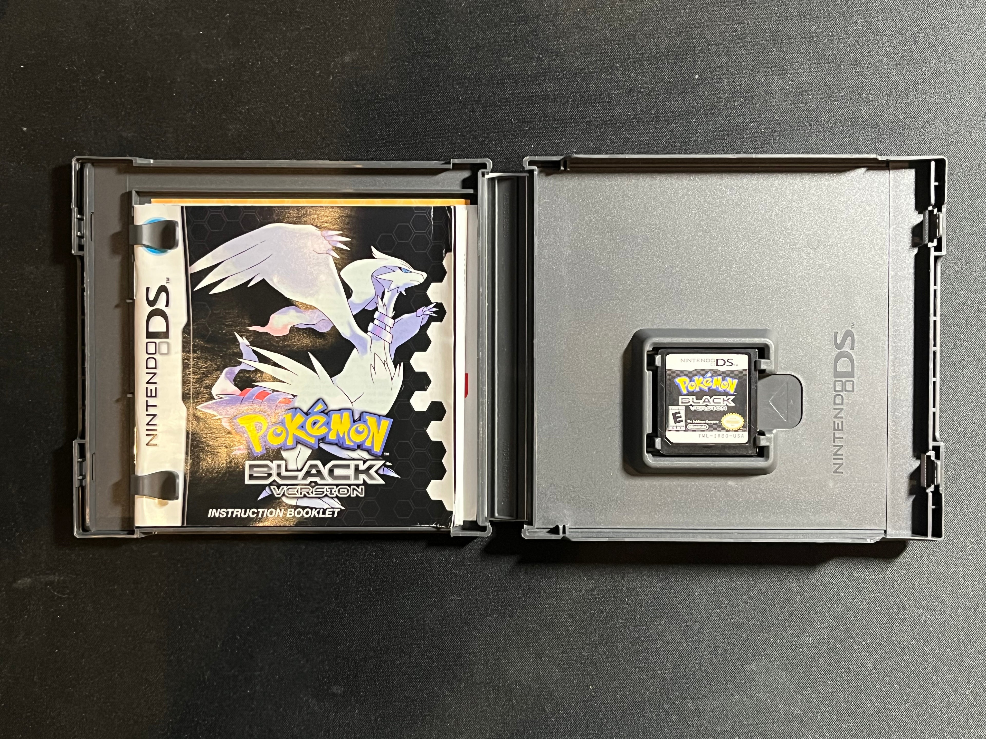 Pokemon Black Version DS CIB